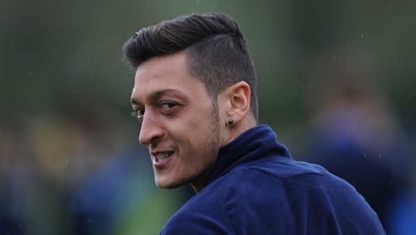 Mesut Özil, Barcelona'ya transfer olacak mı? - Arsene Wenger açıkladı