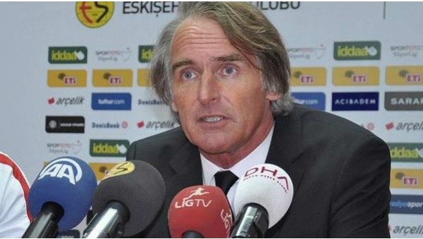 Riekerink'ten Selçuk ve Sneijder açıklaması