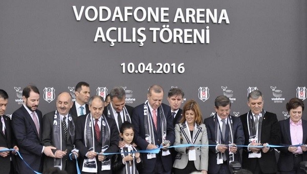 Vodafone Arena'nın protokol açılışı yapıldı