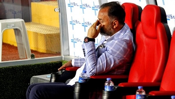 Trabzonspor, Hami Mandıralı ile yolları ayırdı - Süper Lig Haberleri