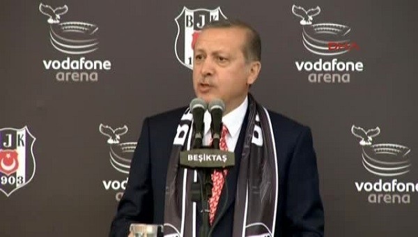 Cumhurbaşkanı Recep Tayyip Erdoğan'dan Beşiktaş'ın şampiyonluğunu kutladı