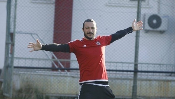Erdem Şen ile yollar ayrıldı