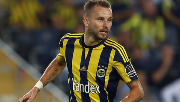 Fenerbahçeli futbolcudan ayrılık sinyali