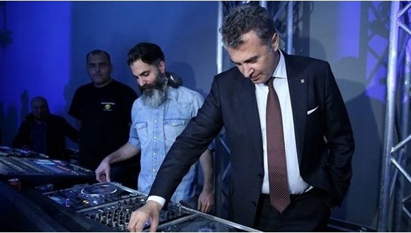 Fikret Orman Reina'da coştu, coşturdu
