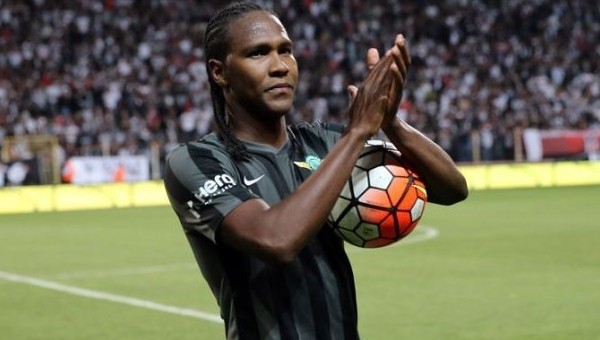 Galatasaray Transfer Haberleri: Hugo Rodallega için Trabzonspor da devrede