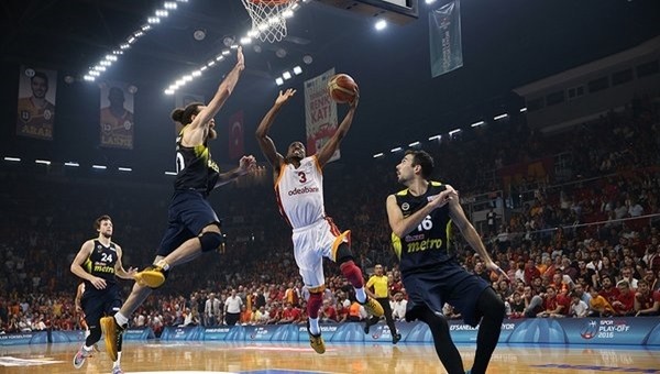 Basketbol Haberleri: Galatasaray 2 maç seyircisiz oynama cezası