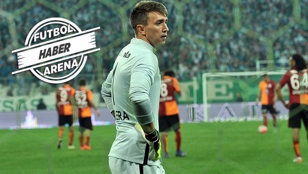 Galatasaray'da Muslera tehlikesi