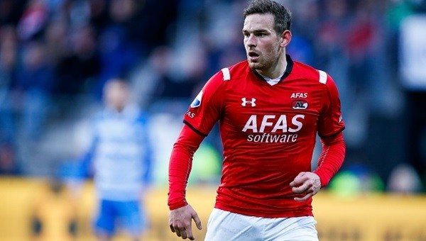 Hollanda'nın en yetenekli futbolcusu Vincent Janssen seçildi