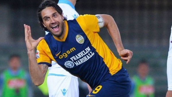 Luca Toni futbola veda ediyor