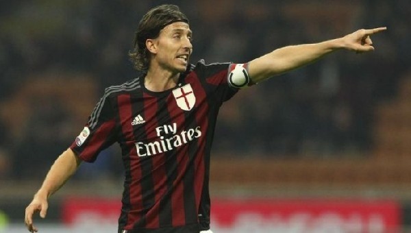 Milan, Montolivo ile uzattı - İtalya Haberleri