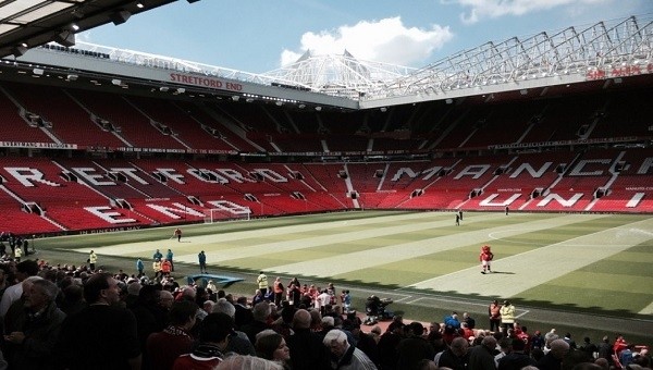 Old Trafford'da terör ihbarı! Maç tatil edildi