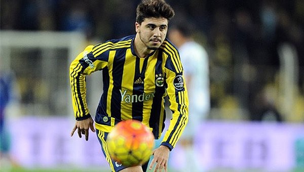 Fenerbahçe Transfer Haberleri: Sunderland, Ozan Tufan'a talip
