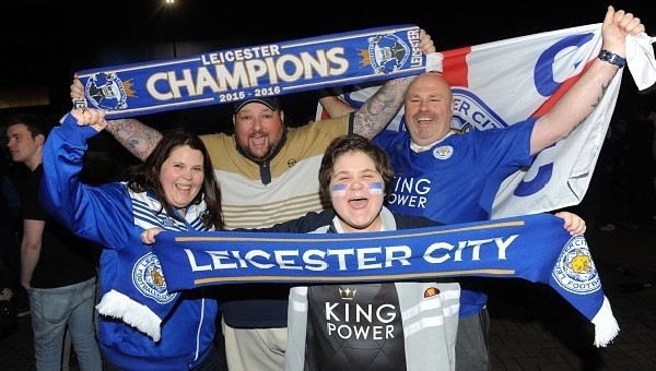 Trabzonspor'dan Leicester City'ye imalı kutlama