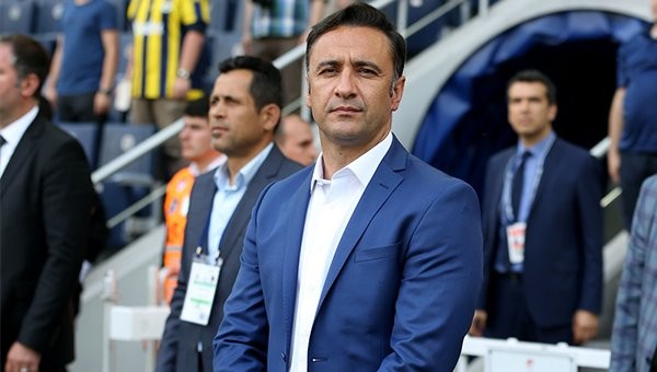 Vitor Pereira'ya Robin van Persie tepkisi