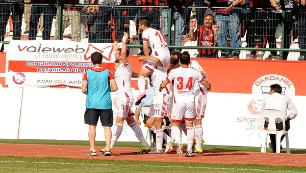 Kızılcabölükspor - Zonguldak Kömürspor maç özeti ve golleri - Zonguldak Kömürspor 2. ligde