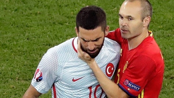 Arda Turan'dan imalı paylaşım