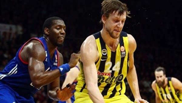  Anadolu Efes - Fenerbahçe öncesi kritik karar