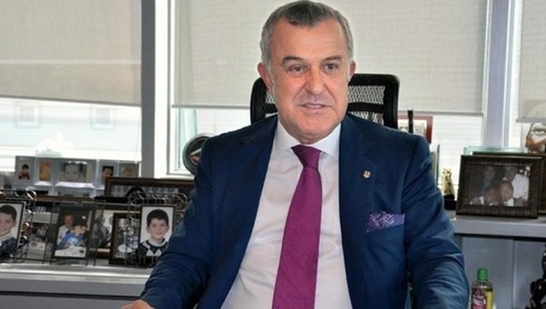 Beşiktaş Haberleri: Ahmet Ürkmezgil'den Mario Gomez ve Serdar Aziz açıklaması