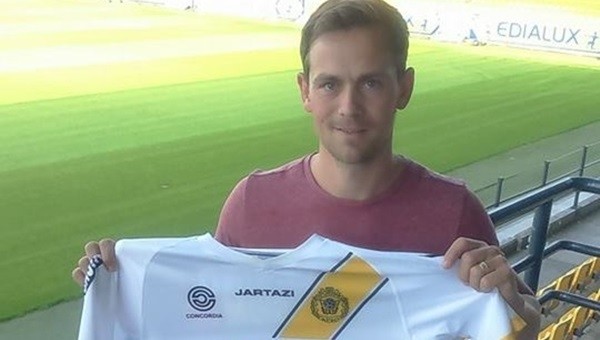  Tom de Sutter, Lokeren ile sözleşme imzaladı