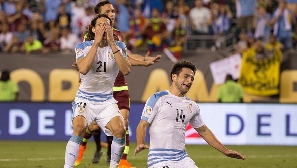 Copa America Haberleri: Venezuela'dan Uruguay'a büyük darbe (Uruguay 0-1 Venezuela maç özeti)