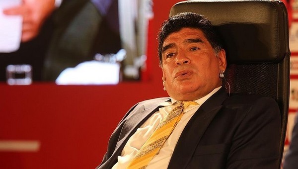 Dünyadan Futbol Haberleri: Maradona'dan Messi'ye çağrı