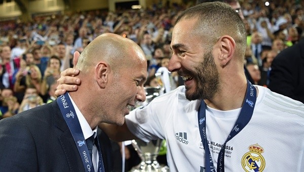 EURO 2016 Haberleri: Karim Benzema'nın 'ırkçılık' suçlaması Fransa'yı karıştırdı!