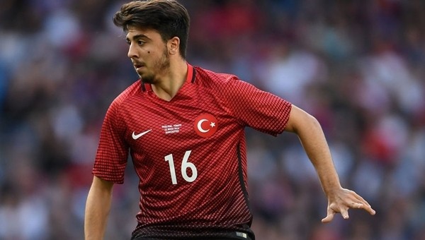 Fenerbahçe Haberleri: Ozan Tufan'ın fiyatı belli oldu