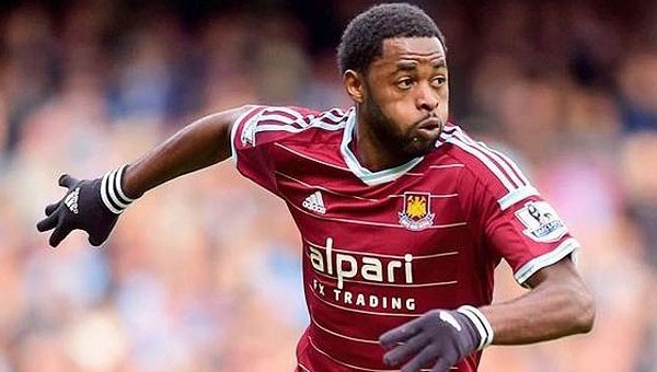  Alex Song'a veto geldi