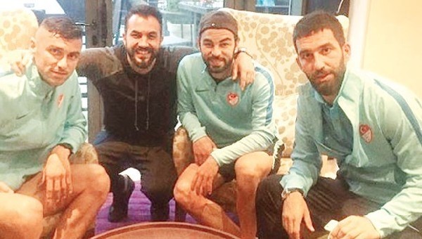 Galerici Erkan Özkaya, Milli Takım gerçeklerini anlattı