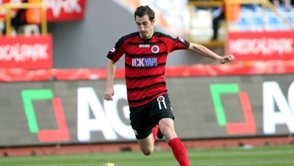 Gençlerbirliği Transfer Haberleri: Radasov Petrovic, Sporting Lizbon'a imza attı