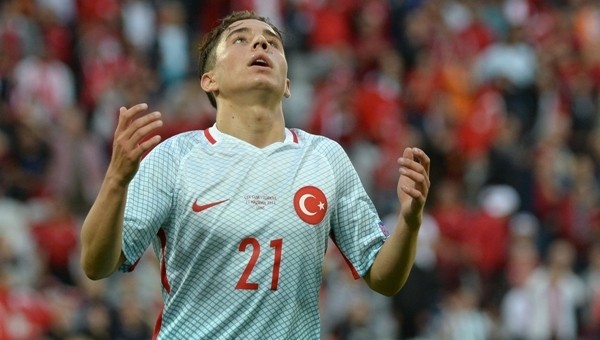 Euro 2016 grupta Türkiye, Milli takıma en iyi 3. olma yolunda İtalya'dan kötü haber
