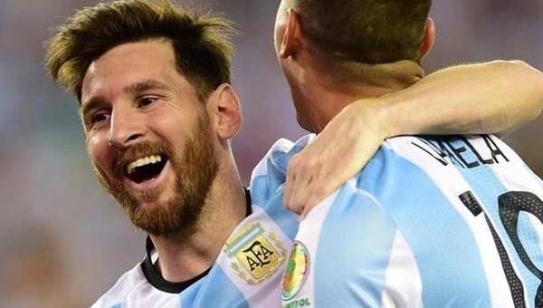 Lionel Messi aynı günde 2 rekoru egale etti