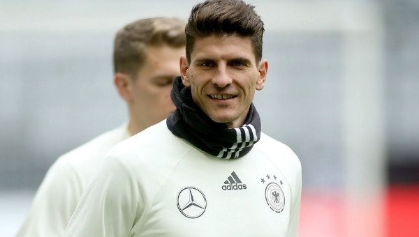 Mario Gomez'den transfer açıklaması