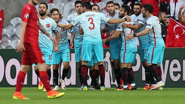 Türkiye - Finlandiya maçı öncesi FLAŞ gelişme