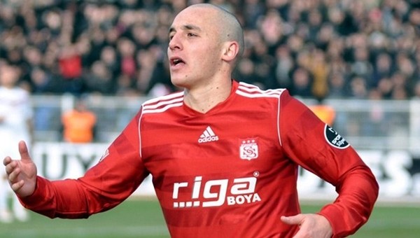 Osmanlıspor Transfer Haberleri: Aatif Chahechouhe'den transfere açık kapı