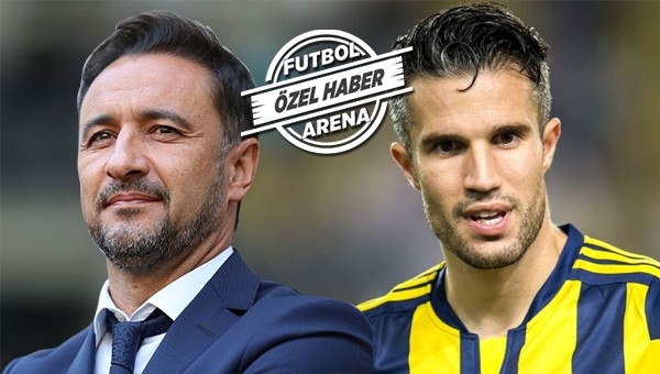 Robin van Persie'den yönetime rest