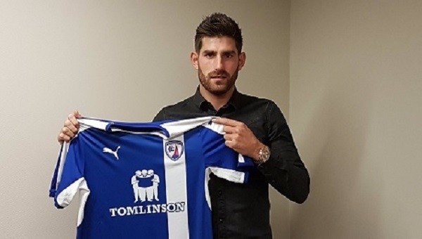 Tecavüzden 5 yıl hapis cezası alan futbolcu Ched Evans, sahalara geri döndü