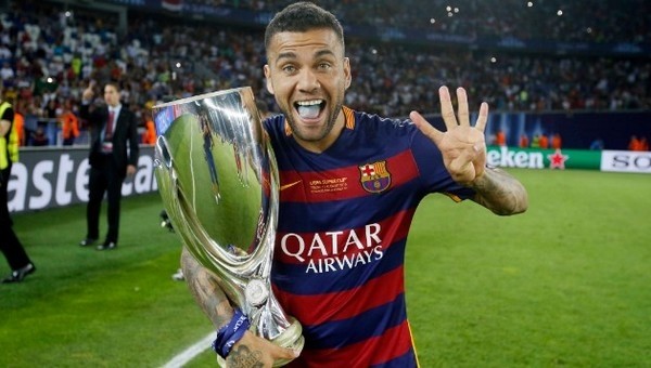 Haberleri: Daniel Alves, Juventus'la anlaştı