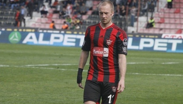 Haberleri: Gaziantepspor Larsson'u bırakmıyor