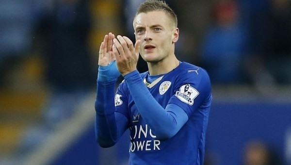 Haberleri: Jamie Vardy, Leicester City'de kaldı