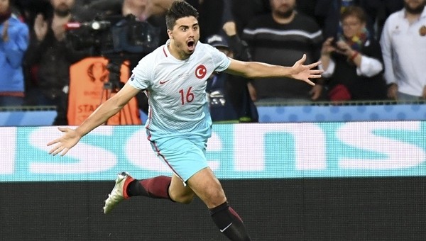 Türkiye - Çek Cumhuriyeti maçının ardından Ozan Tufan'dan tepkilere gönderme