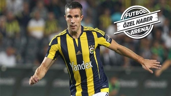 Van Persie'nin menajeri İstanbul'a çağrıldı