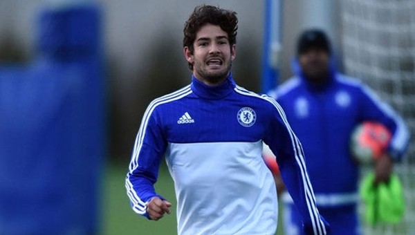 Alexandre Pato, La Liga yolunda