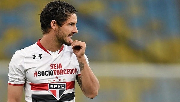 Alexander Pato Villarreal yolunda