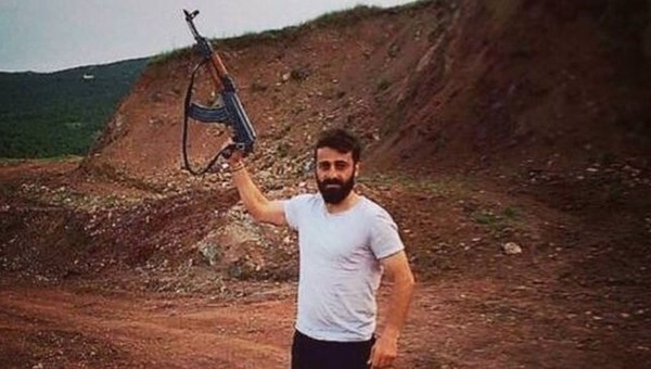 : Amedspor oyuncusu Abdullah Çetin'den kalaşnikoflu Lice paylaşımı
