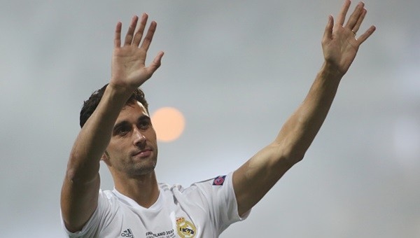 Alvaro Arbeloa Milan'a transfer oluyor