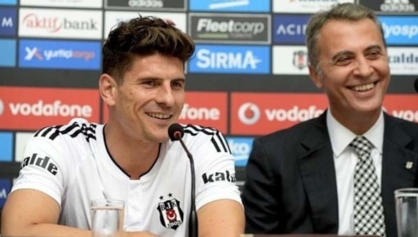 Beşiktaş Transfer Haberleri: Fikret Orman, Mario Gomez ile görüşecek