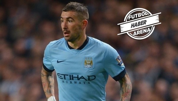 Beşiktaş Transfer Haberleri: Manchester City'den Kolarov yanıtı