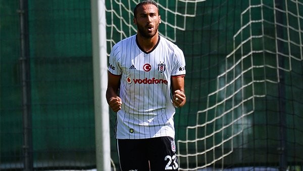 Cenk Tosun geri döndü