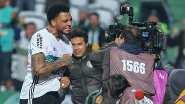 Colin Kazım, Coritiba formasıyla göz dolduruyor